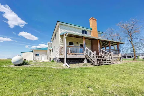 Exterior - 4600 Kamper Ln, Denmark, WI 54208 photo 5 of 7