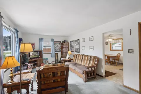 Living - 325 S Schaefer St, Appleton, WI 54915 photo 1 of 2