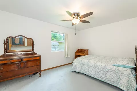 Bedroom - 1139 W Hawes Ave, Appleton, WI 54914 photo 1 of 7