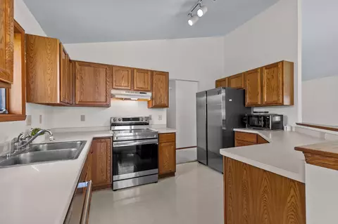 Kitchen - 725 E Scott St, Omro, WI 54963 photo 1 of 2
