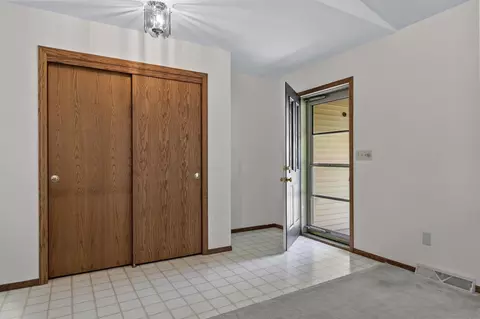 Entry Way - 725 E Scott St, Omro, WI 54963 photo 1 of 1