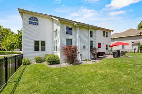 Exterior - 212 E Castlebury Ln, Appleton, WI 54913 photo 9 of 16