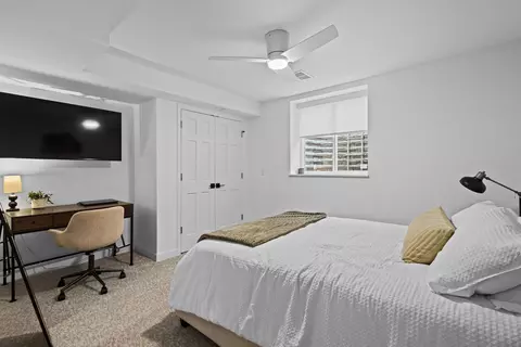 Bedroom - 212 E Castlebury Ln, Appleton, WI 54913 photo 10 of 10