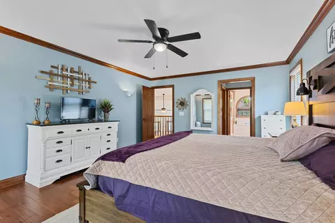 Bedroom - 212 E Castlebury Ln, Appleton, WI 54913 photo 2 of 10
