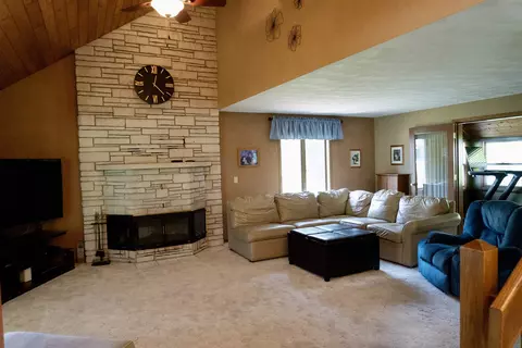 16 Greves Ct, Appleton, WI 54914 photo 11