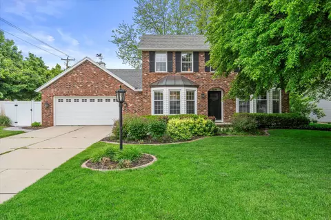 3274 Calais Ct, Green Bay, WI 54301