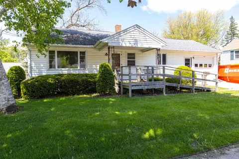 922 Woodside Ave, Ripon, WI 54971