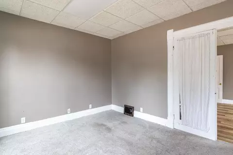 Bedroom - 912 N Richmond St, Appleton, WI 54911 photo 2 of 4