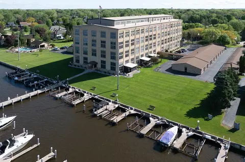 1545 Arboretum Dr #315, Oshkosh, WI 54901