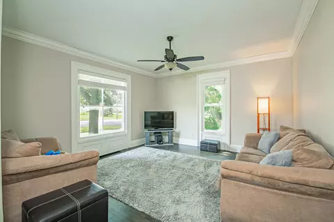 137 E Scott St, Omro, WI 54963 photo 5
