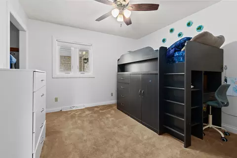 Bedroom - 3540 N Mason St, Appleton, WI 54914 photo 3 of 5