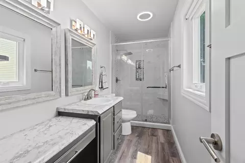 Bath - 3540 N Mason St, Appleton, WI 54914 photo 5 of 5