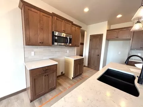 Kitchen - 1316 S Jade Dr, Appleton, WI 54915 photo 1 of 3