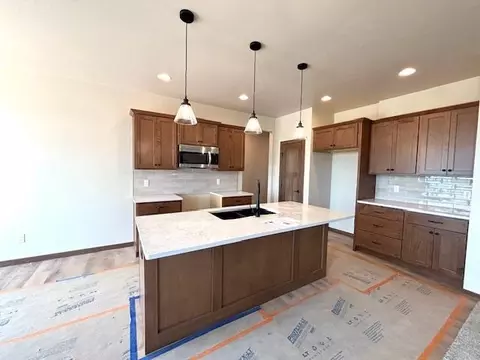 Kitchen - 1316 S Jade Dr, Appleton, WI 54915 photo 2 of 3