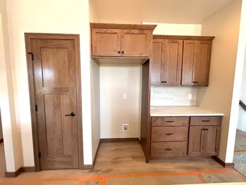 Kitchen - 1316 S Jade Dr, Appleton, WI 54915 photo 3 of 3