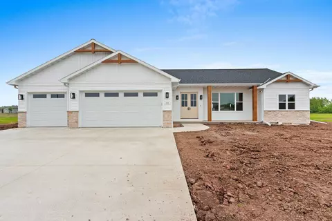 322 Lansdowne St, De Pere, WI 54115