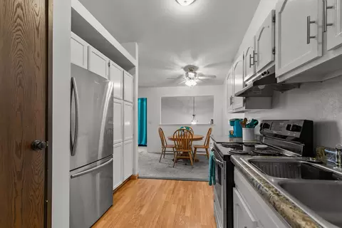 Kitchen - 206 Royal Ct #12, Appleton, WI 54915 photo 1 of 3