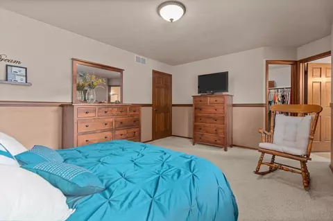 Bedroom - 2521 E Inglewood Pl, Appleton, WI 54915 photo 1 of 7