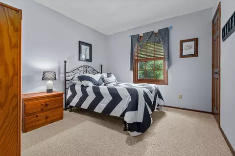 Bedroom - 2521 E Inglewood Pl, Appleton, WI 54915 photo 5 of 7