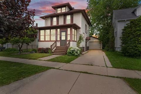 157 E 11th St, Fond Du Lac, WI 54935