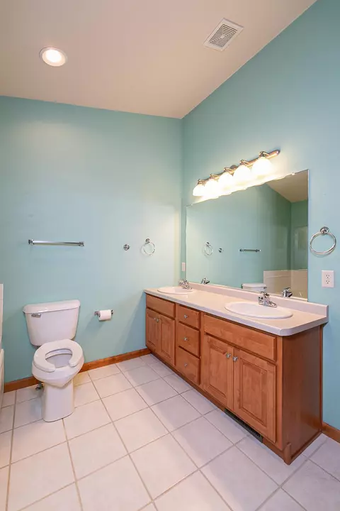 5545 W Brookview Dr, Appleton, WI 54913 photo 20