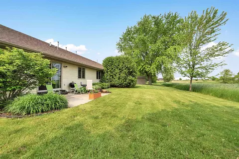 Exterior - 974 Broadway St, Wrightstown, WI 54180 photo 9 of 10