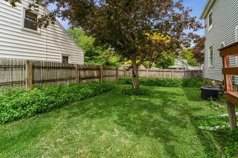1627 W Rogers Ave, Appleton, WI 54914 photo 26
