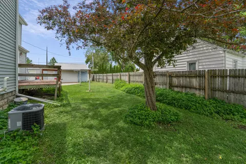 1627 W Rogers Ave, Appleton, WI 54914 photo 27