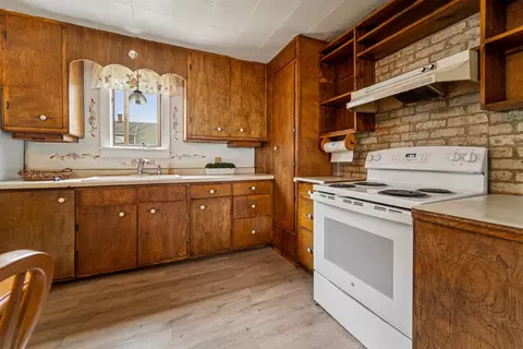 1627 W Rogers Ave, Appleton, WI 54914 photo 11