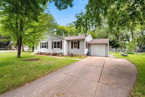 900 Roy Ave, Green Bay, WI 54303