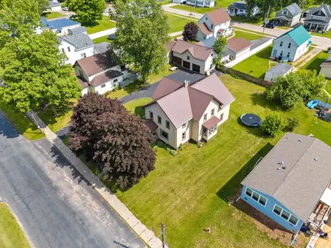 View/Area - 110 E Freeborn St, Cecil, WI 54111 photo 3 of 17