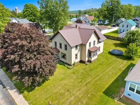 View/Area - 110 E Freeborn St, Cecil, WI 54111 photo 4 of 17