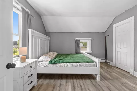 Bedroom - 110 E Freeborn St, Cecil, WI 54111 photo 6 of 7