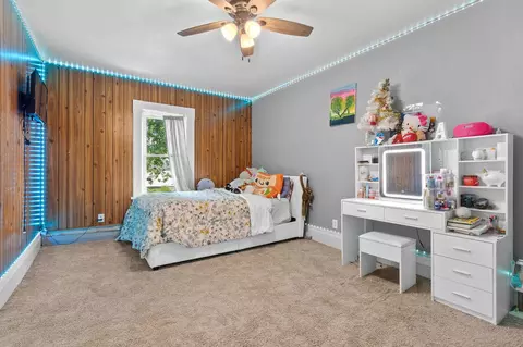 Bedroom - 110 E Freeborn St, Cecil, WI 54111 photo 3 of 7