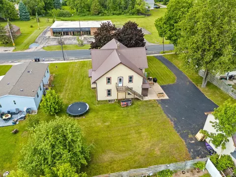 View/Area - 110 E Freeborn St, Cecil, WI 54111 photo 7 of 17