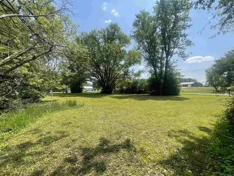 331 S Washington St, Berlin, WI 54923