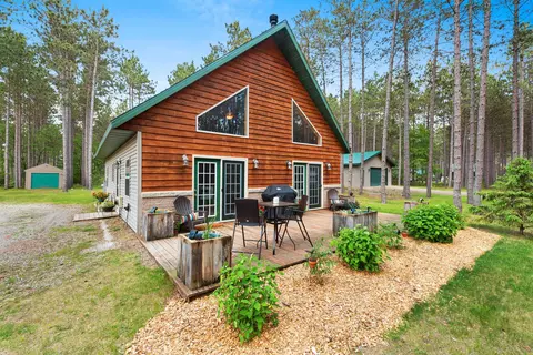 w7518 Addison Trail, Crivitz, WI 54114