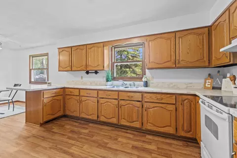 Kitchen - 1636 S Driscoll St, Appleton, WI 54914 photo 3 of 3
