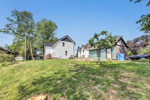1024 Fischer St, Gresham, WI 54128 photo 24