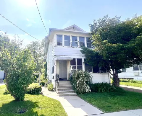 567 Mt Vernon St, Oshkosh, WI 54901
