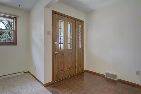 1016 E Marnie Ln, Appleton, WI 54911 photo 8