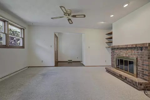 1016 E Marnie Ln, Appleton, WI 54911 photo 10