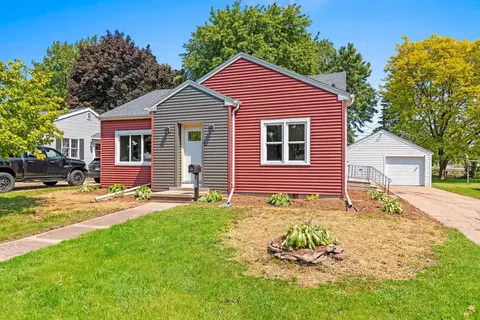 822 W Frances St, Appleton, WI 54914