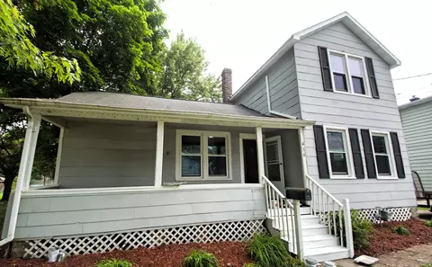 416 Caroline St, Neenah, WI 54956