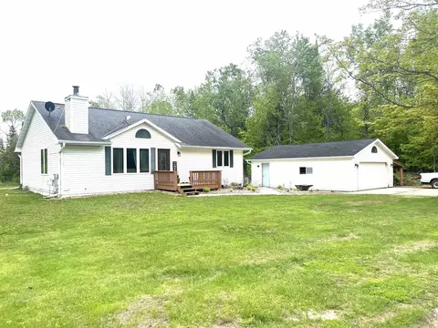 13973 Smyth Rd, Lakewood, WI 54138