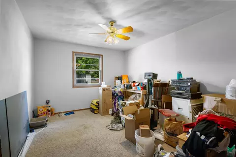 Bedroom - 3610 N Terri Ln, Appleton, WI 54914 photo 7 of 9