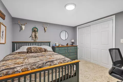 Bedroom - 3610 N Terri Ln, Appleton, WI 54914 photo 5 of 9