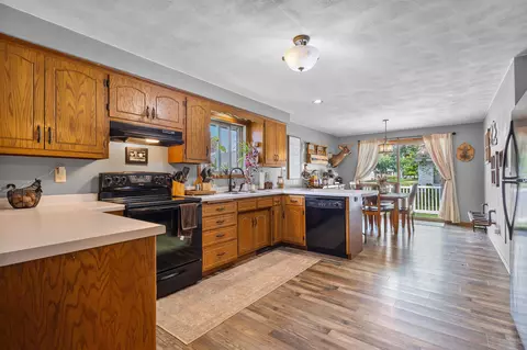 Kitchen - 3610 N Terri Ln, Appleton, WI 54914 photo 1 of 10