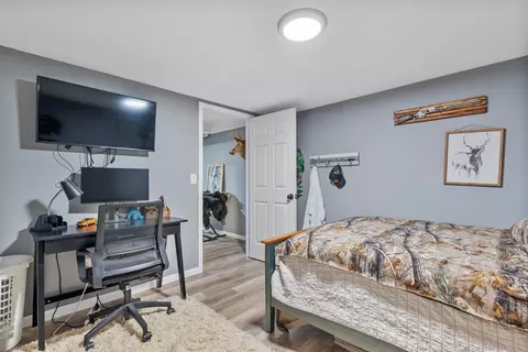 Bedroom - 3610 N Terri Ln, Appleton, WI 54914 photo 6 of 9
