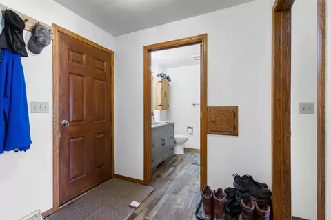 Entry Way - 3610 N Terri Ln, Appleton, WI 54914 photo 11 of 11